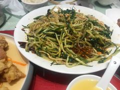 -吴记酱骨炖菜馆(西大直街店)