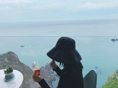 -悬崖咖啡厅