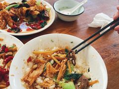 -牛八宝桂林米粉(八里庄店)