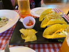 -鲨鱼美式餐厅酒吧Sharky