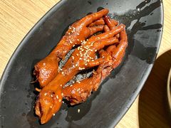 连骨头都不剩的鸡爪-佬肥猫(南翔印象城MEGA店)