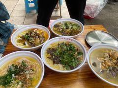 -文山荷鲜居(翠湖店)