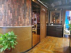 -老牌坊鲁菜名店(美莲广场店)