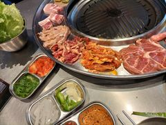 -哈哈碳都·牛肋条无限自助烤肉(台江万达店)