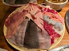 -城墙拐拐火锅(三峡广场黑金冠店)