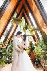 -雪中彩影婚纱摄影·微光艺术中心