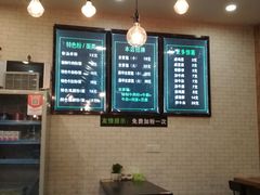 -花溪巷牛肉粉(泉城路店)