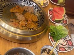 -汉江山料理级自助烤肉黑金冠(周口好吃城店)