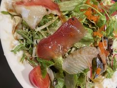 晶吉海鲜沙拉-晶吉·居酒屋·烧鸟·海胆(民主广场店)