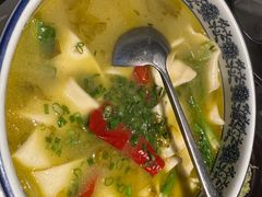-铜锣湾·有麝自然香(渝北财富中心店)