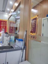 -靓芙泉专研痘痘肌