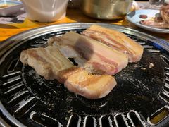 -唯成•韩国炭火烤肉 유성고기