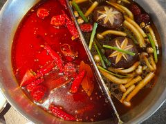 -湊湊火锅·茶憩(新中关购物中心店)