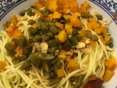 热干面-九头鸟酒家(四道口店)