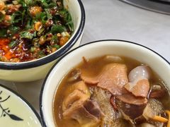 -野菌王•养生汤锅•野生菌火锅(大理漾濞路店)