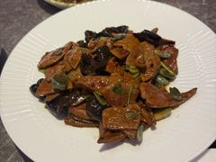 -闫府私房菜·老字号(恒隆店)