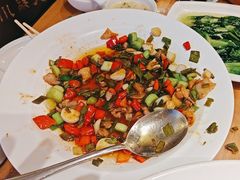 -严记小天府酸菜鱼(西四路店)