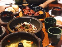 -云海肴·汽锅鸡·云南菜(天山百盛优客店)