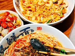 -李犟大爆鳝面·手工蟹黄包(湖滨西湖店)