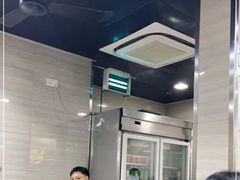 -一哥美食(总店)