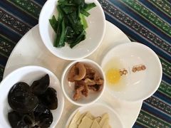 -桥香园云南过桥米线(金马碧鸡店)