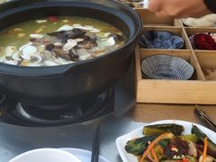 -野菌皇海景野生菌火锅(滨海大道店)