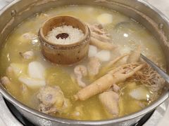 -朴小妹人参鸡汤火锅(长白山万达店)