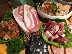 -嘿嘟嘟·肋条烧肉放题(爱融荟城店)