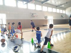 -梦想之巅·青少年篮球·羽毛球·培训中心(西站店)