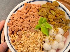 -吴越荣记苏州菜·松鼠桂鱼100%活鱼现做(斜塘老街店)