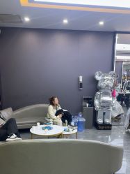 -藤野造型烫染·漂发