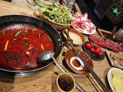 -贵厨酸汤牛肉(汇金星力城店)