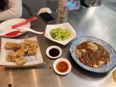 -张小歪的虾·螃蟹·生腌熟醉·打边炉(中山北路店)