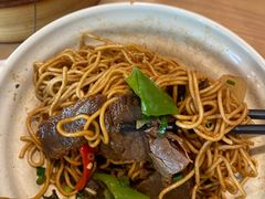 -佬钱湾仔(衣裳街店)