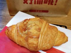 咸蛋黄流心可颂-肯德基(仙游店)