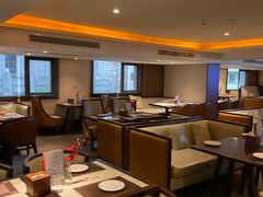 -爱乐国际温泉水疗会