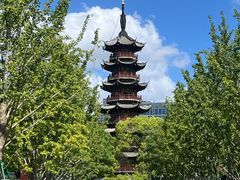 -龙华寺