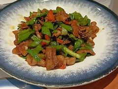 -松沪名灶·豆浆鱼头·新上海菜(飞航吾悦广场店)