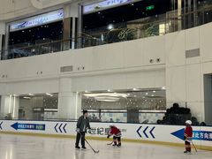 -世纪星滑冰俱乐部(万象城店)