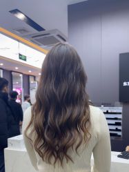 -藤野造型烫染·漂发