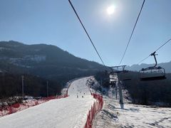 -鳌山滑雪度假区