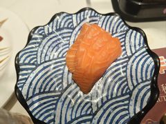 -金马门国际美食百汇(珞喻路店)