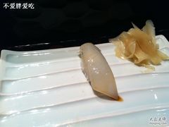 鱿鱼寿司-松涛日本料理