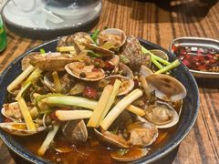 -蚝堡海鲜·威海菜·海肠捞饭·烧烤·亚洲吃蚝公司(幸福门店)