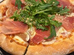 -MOMENTI手工意面(晶耀前滩店)