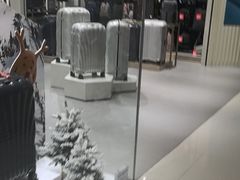 -香港ELEMENTS圆方