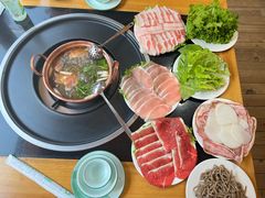 -银同牦牛肉火锅