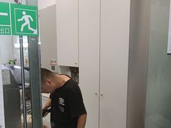 -福奈特洗衣洗鞋(莘谭路店)