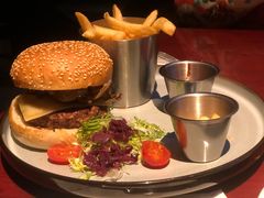 香浓蘑菇牛肉汉堡-bluefrog蓝蛙(水游城店)