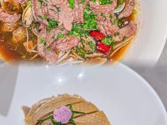 -四合·亦家本帮江浙小海鲜(马当路店)